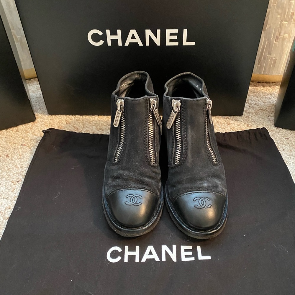 CHANEL DOUBLE ZIPPER SUEDE ANKLE BOOTS